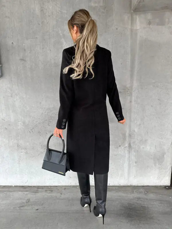 JO | Timeless and elegant coat