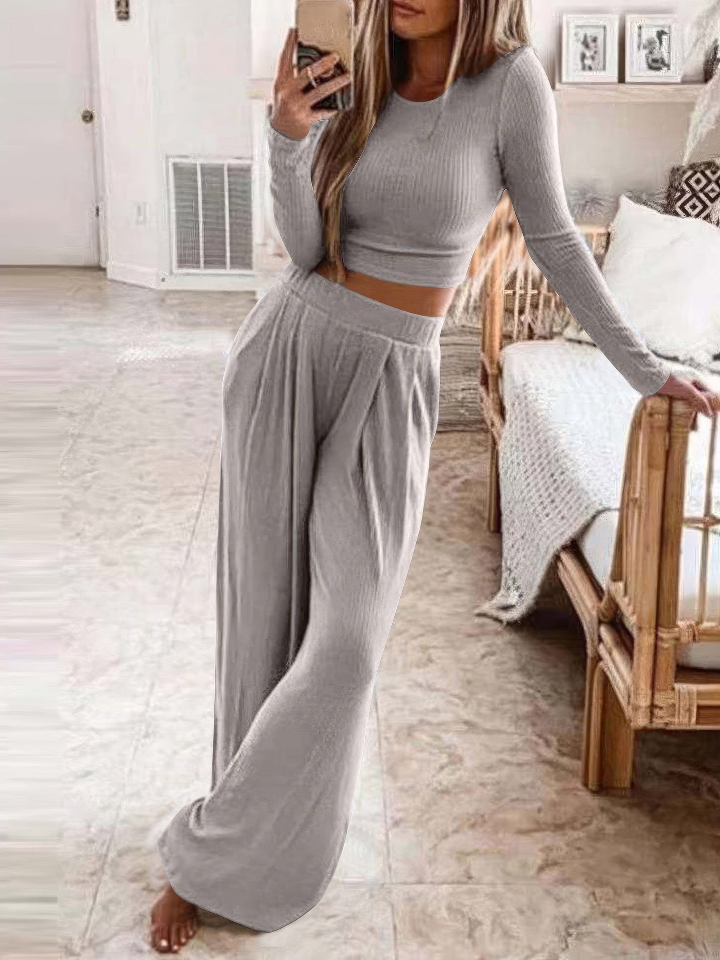 JO | Casual and comfortable winter top