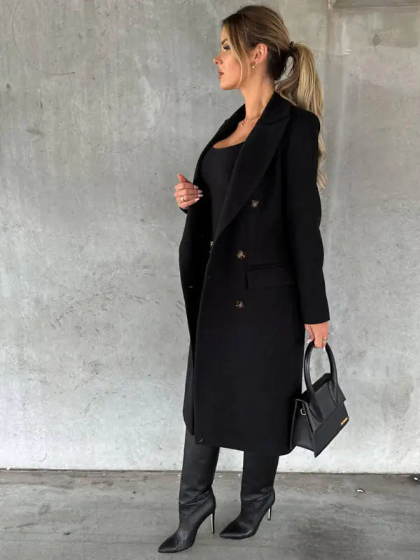 JO | Timeless and elegant coat