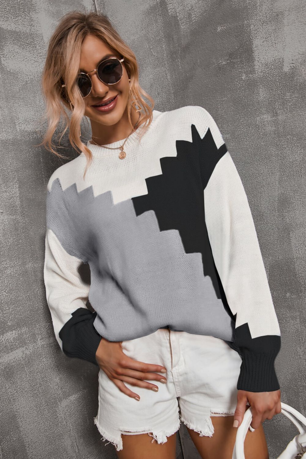 JO | Uncomplicated and trendy sweater