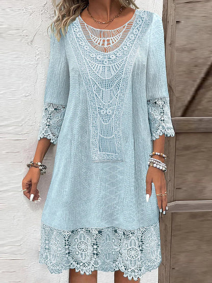 JO | Timeless lace midi dress