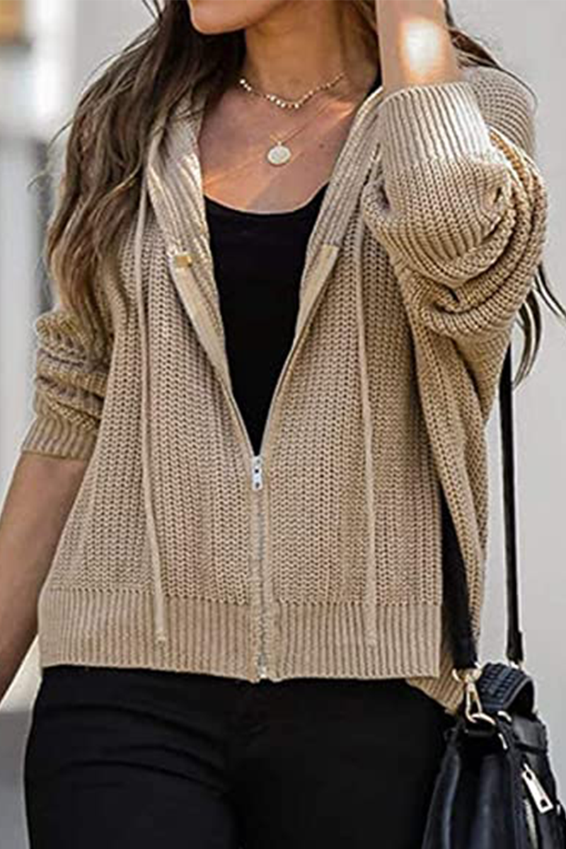 JO | Timeless and elegant winter sweater