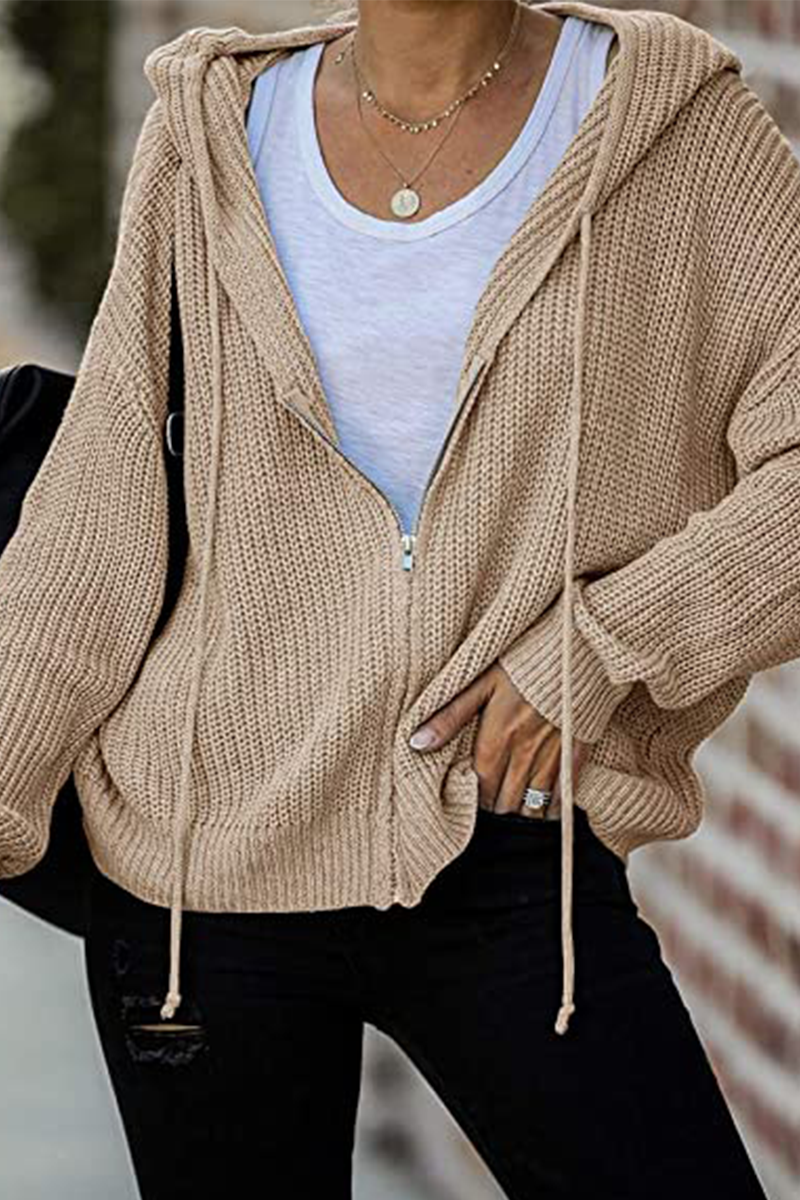JO | Timeless and elegant winter sweater