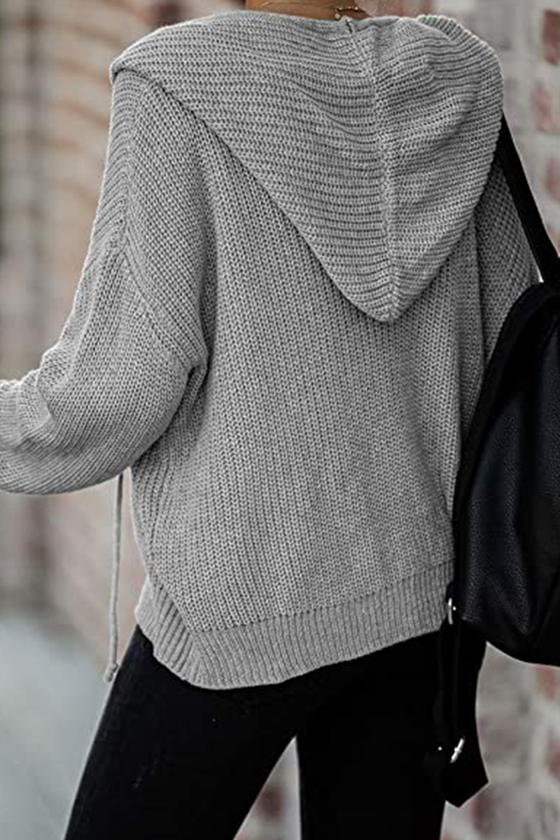 JO | Timeless and elegant winter sweater