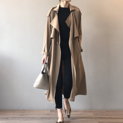 JO | Relaxed and timeless winter coat