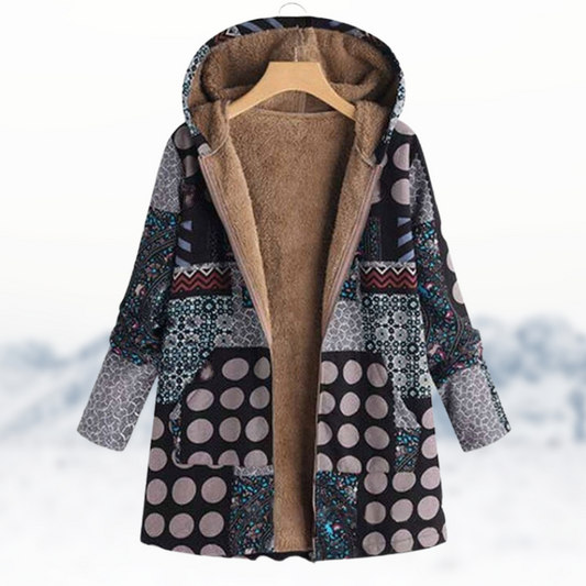 JO | Chic, cozy winter coat with print