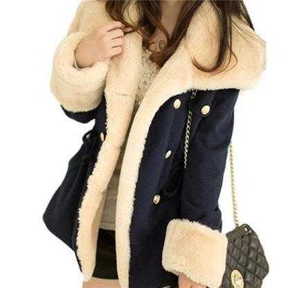 JO | Chic and relaxed coat