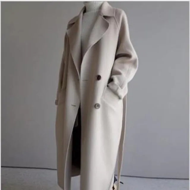 JO | Chic and relaxed coat