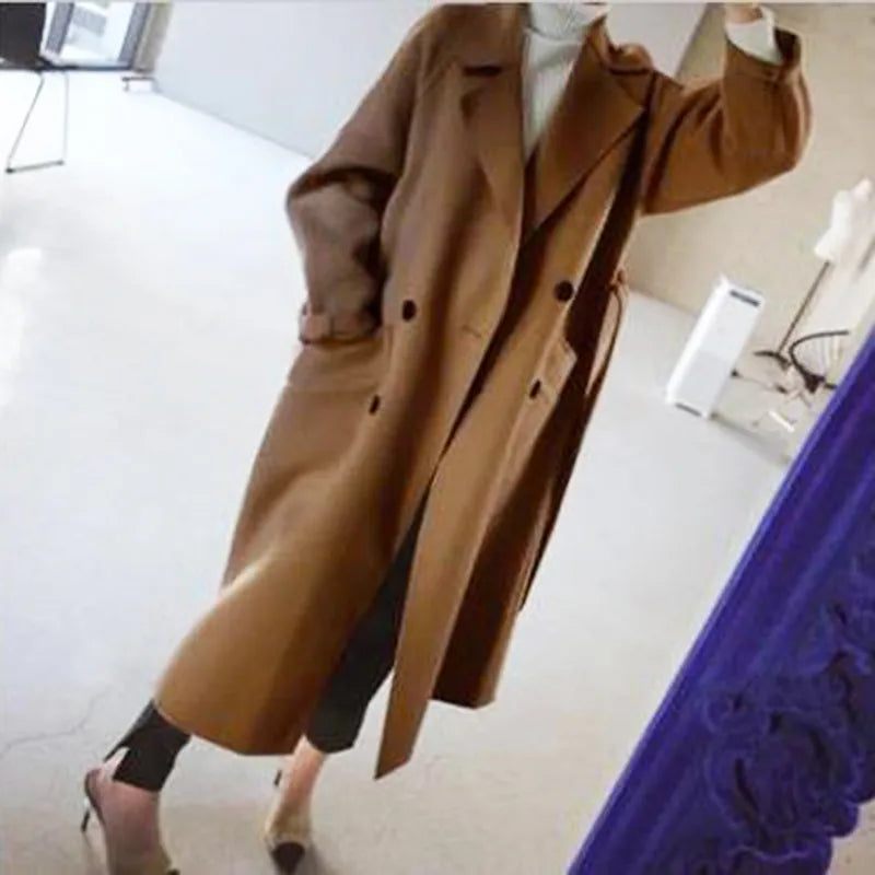JO | Chic and relaxed coat