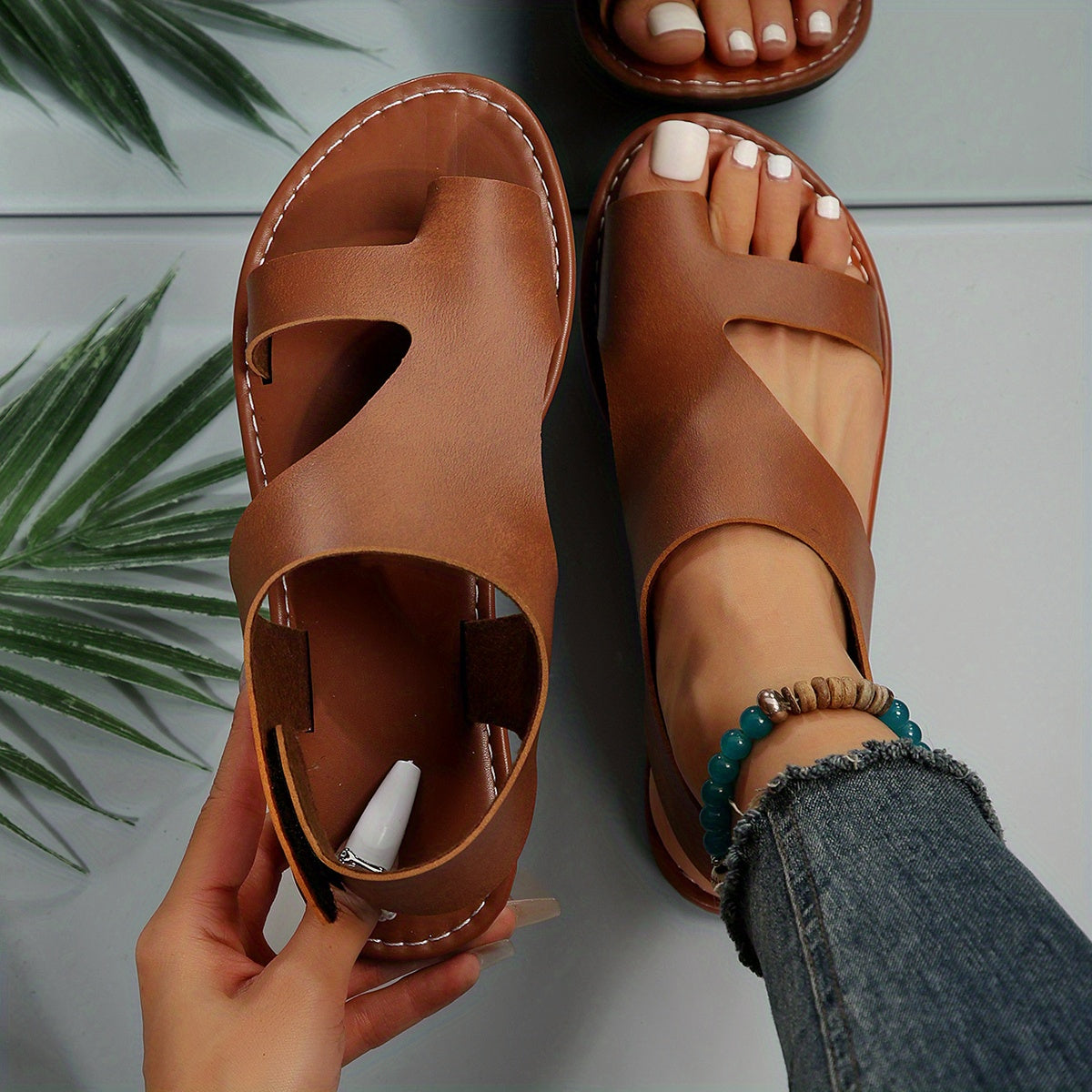 JO | Sandals with open toe and cut-outs