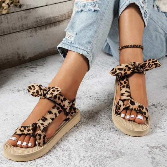 JO | | Elegant sandals with leopard print