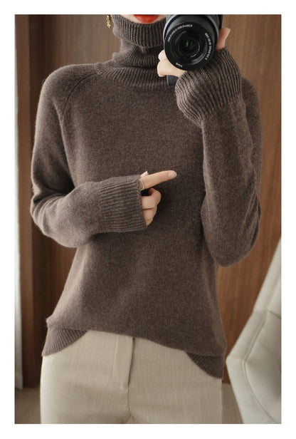 JO | Relaxed and timeless winter sweater
