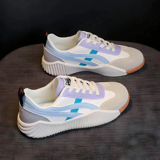 JO | Lively and cool sneakers