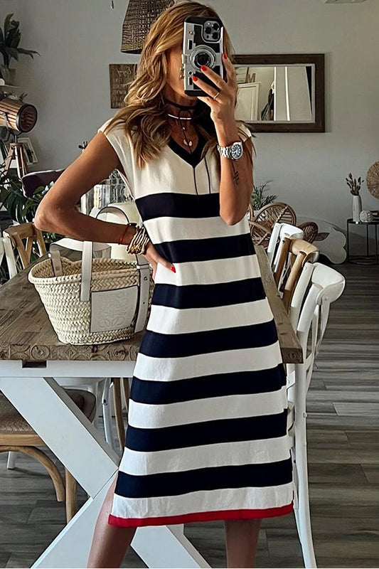 JO | Stripes Elegant midi dress with V-neck and long sleeves