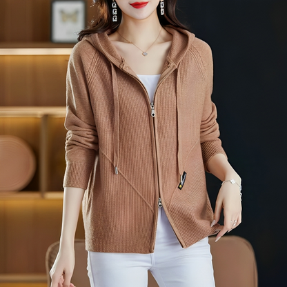 JO | Trendy and elegant winter jacket