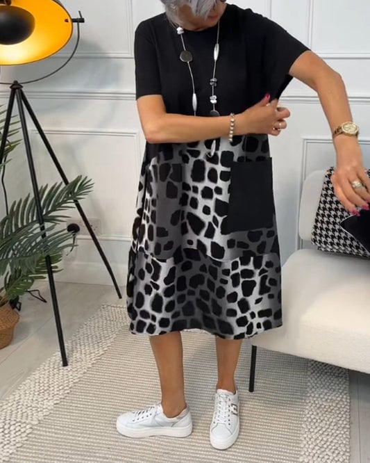 JO | Stylish short-sleeved midi dress with leopard print