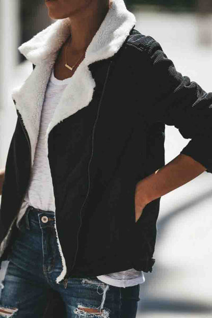 JO | Uncomplicated and chic coat