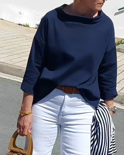 JO | Elegant and casual winter top