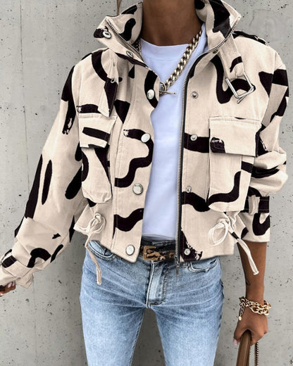 JO | Modern and fashionable coat
