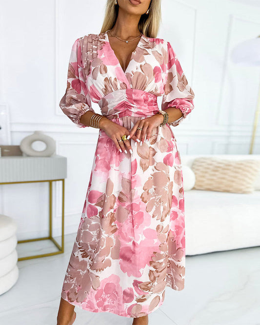JO | V-neck floral print dress with three-quarter sleeves