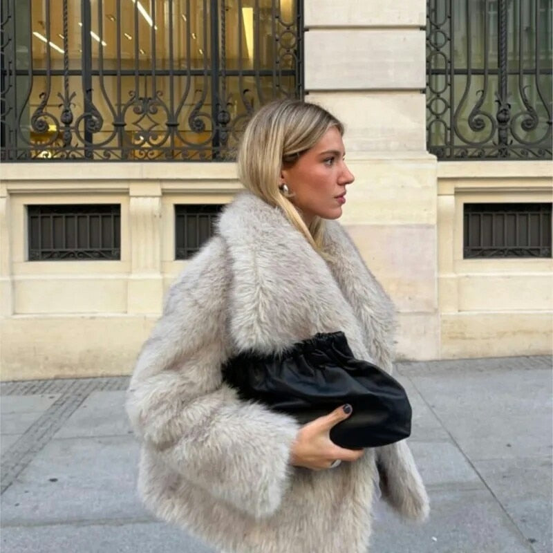 JO | Stylish and elegant general coat