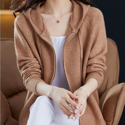 JO | Timeless and stylish winter cardigan