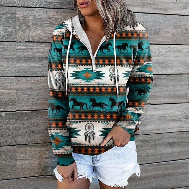 JO | Relaxed and timeless winter sweater
