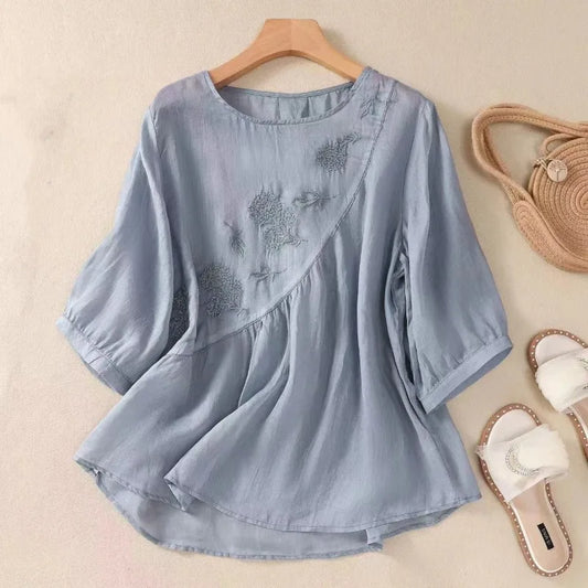 JO | Chic and relaxed winter blouse