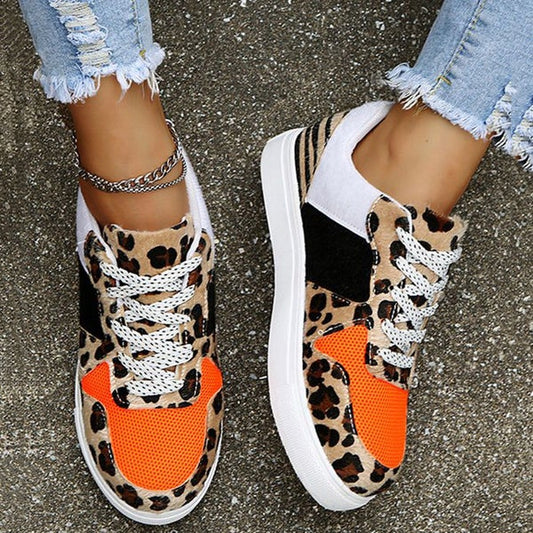 JO | Classic and elegant general sneakers