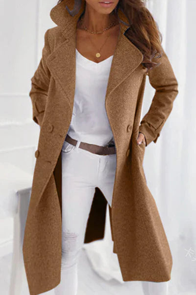 JO | Uncomplicated and stylish winter coat