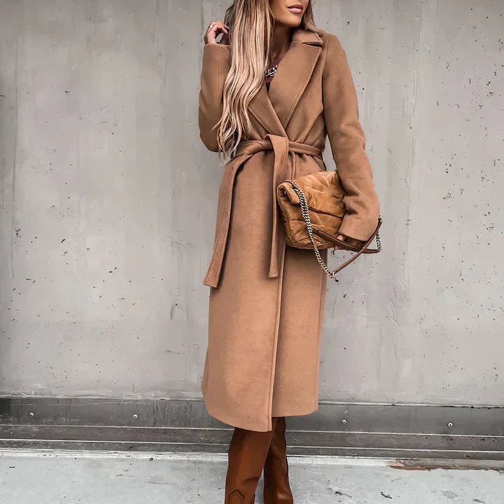 JO | Timeless and elegant winter coat