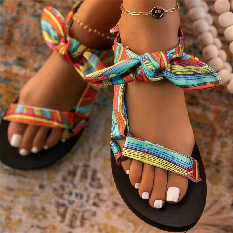 JO | | Flat summer sandals with leopard print