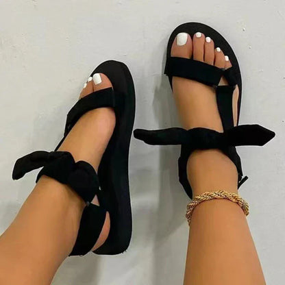 JO | | Flat summer sandals with leopard print