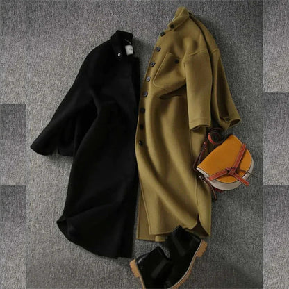 JO | Elegant and versatile coat with buttons