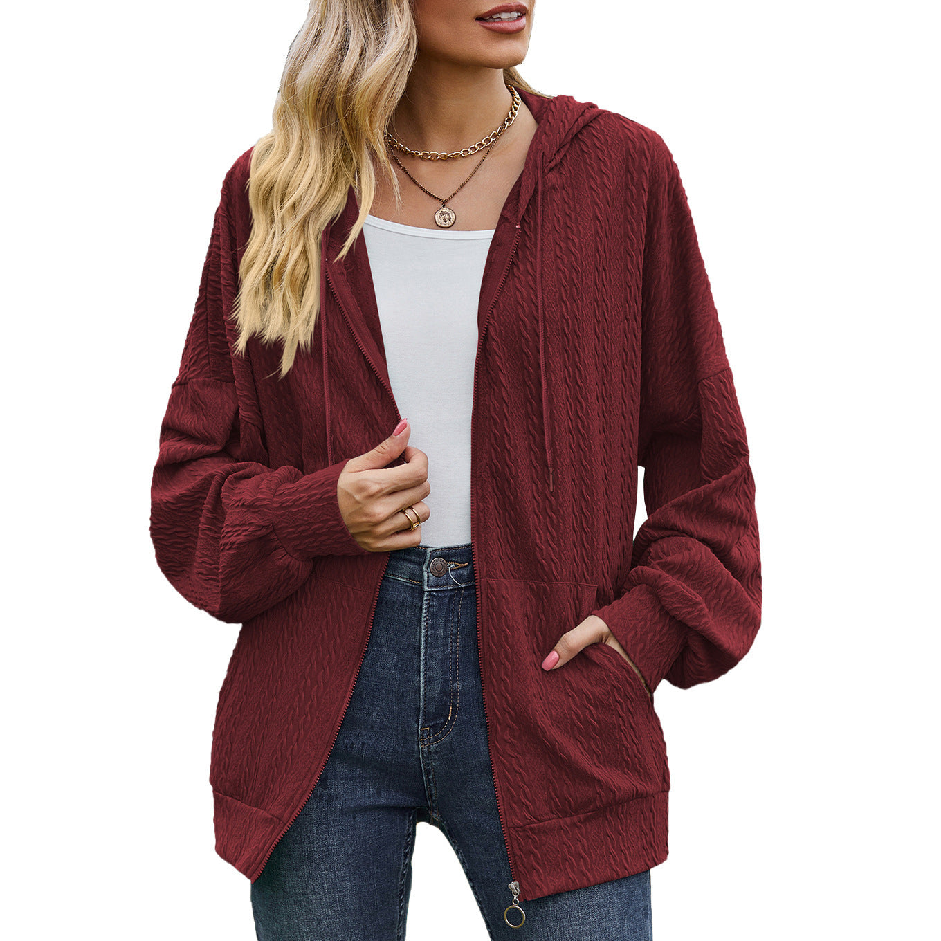 JO | Timeless and elegant winter sweater