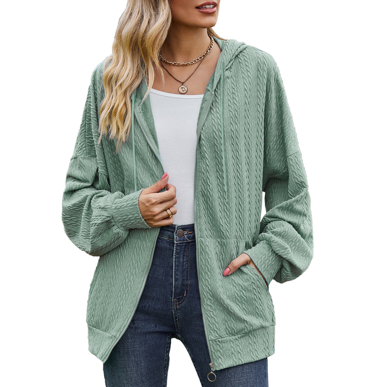 JO | Timeless and elegant winter sweater