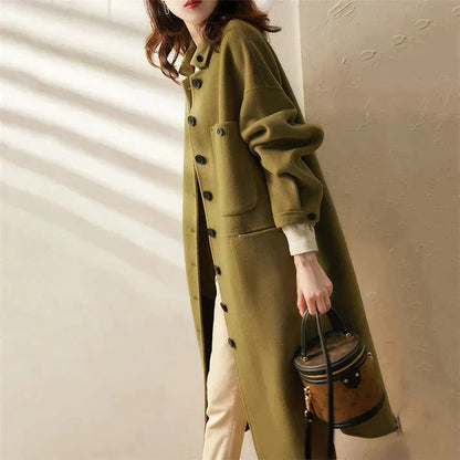 JO | Elegant and versatile coat with buttons
