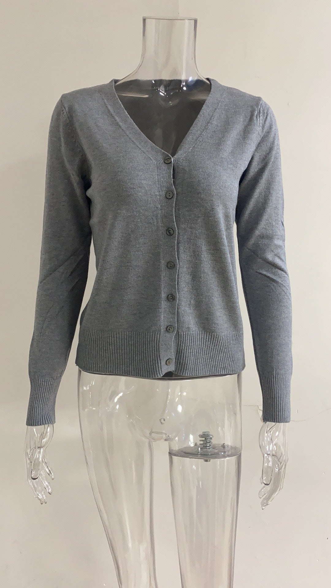 JO | Fashionable and effortless winter blouse