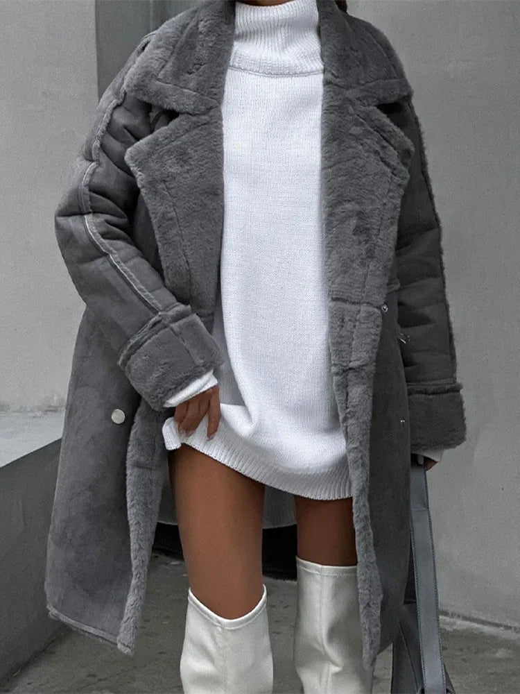 JO | Modern and comfortable coat