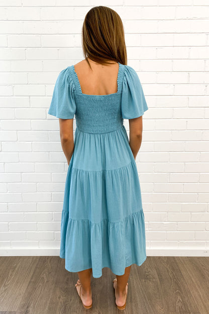 JO | Feminine off-shoulder midi dress