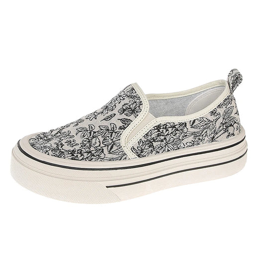 The new sneakers are stylish and comfortable for summer 2024 casual espadrilles  flats shoes women