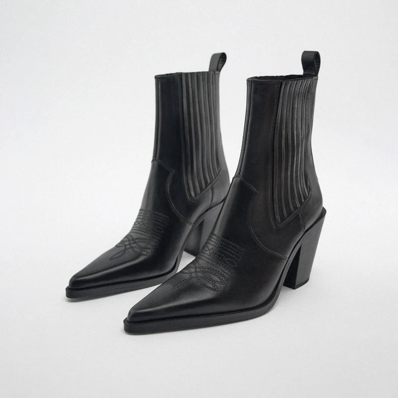 Comfortable and Fashionable Orthopedic Boots