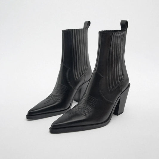 Comfortable and Fashionable Orthopedic Boots