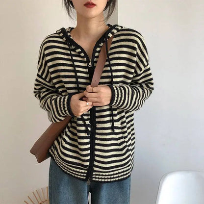 JO | Uncomplicated and trendy winter sweater
