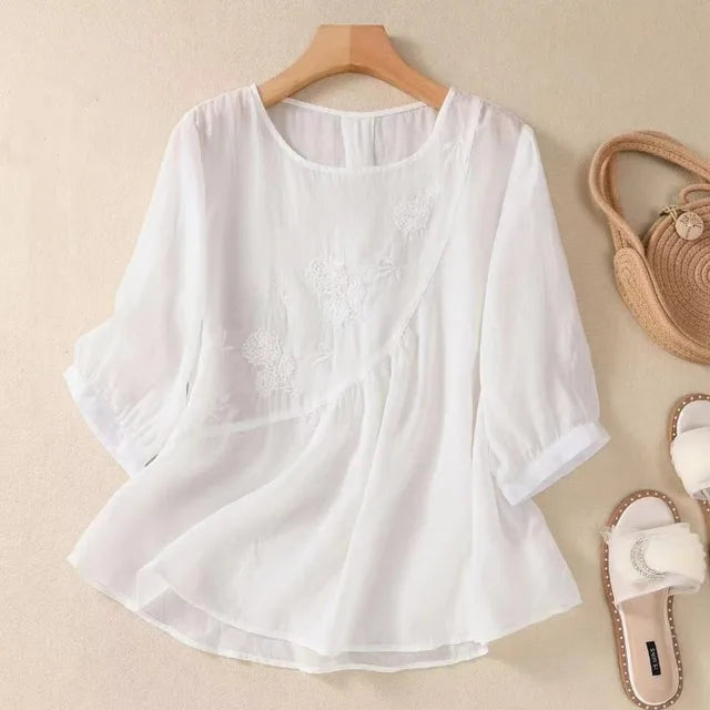 JO | Chic and relaxed winter blouse