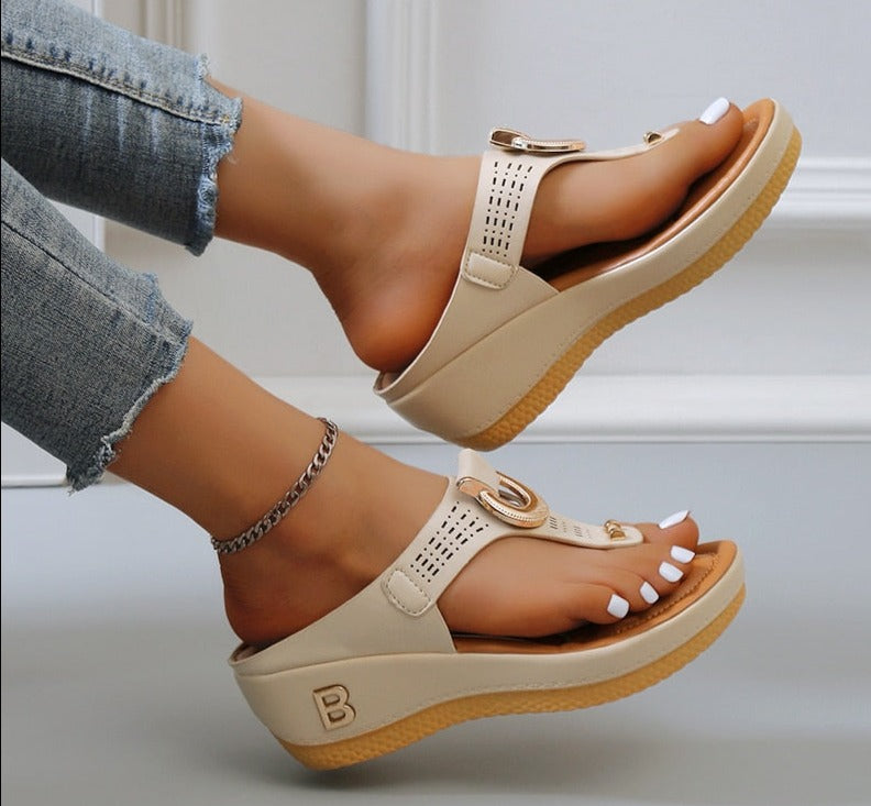 JO | Sandals for the summer