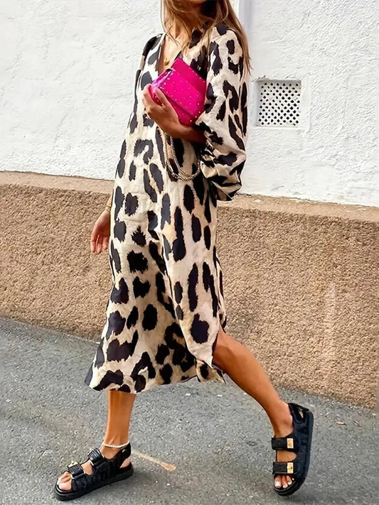 JO | Midi dress with leopard print and three-quarter sleeves