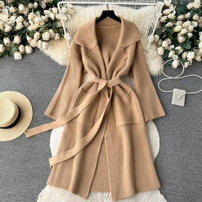 JO | Elegant and versatile general coat