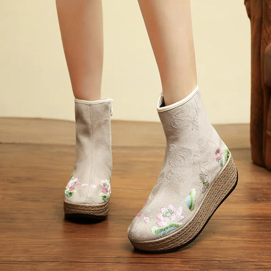2025 New Autumn Retro Women Linen Cotton Fabric Embroidered Short Ankle Platform Boots Comfortable Ladies Lace Up Booties