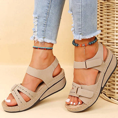 JO | | Comfortable orthopaedic sandals with wedge heel